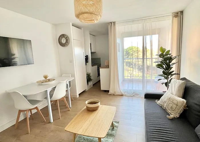 Cosy - Cap D'agde Proche Et Port - Parking *